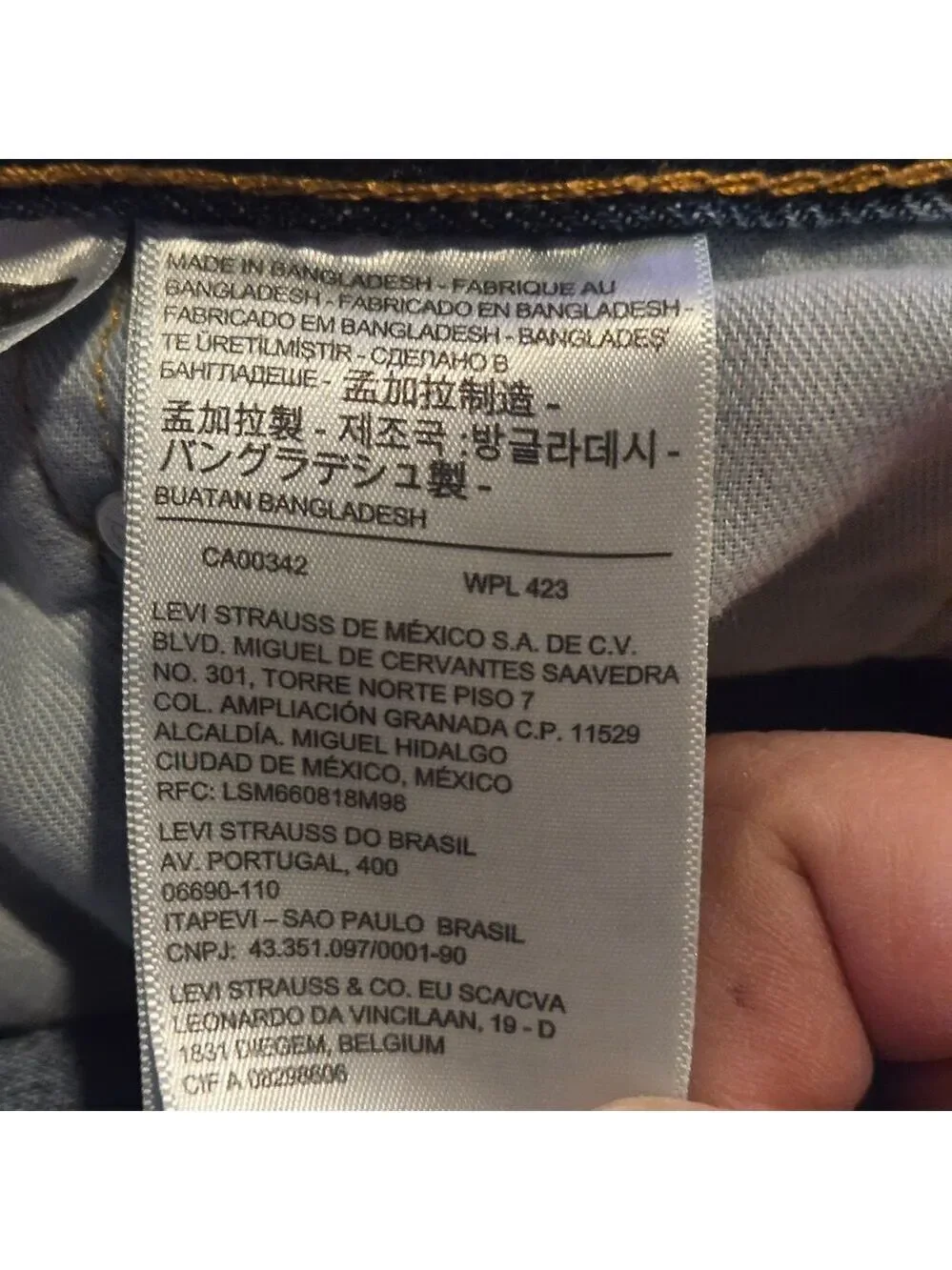 Levi's 505 Regular Fit Straight Leg Jeans 40x32 Medium Wash Blue Cotton